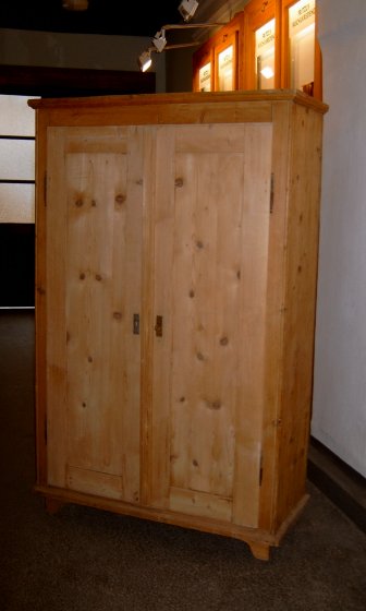 Sonderangebot - Schrank